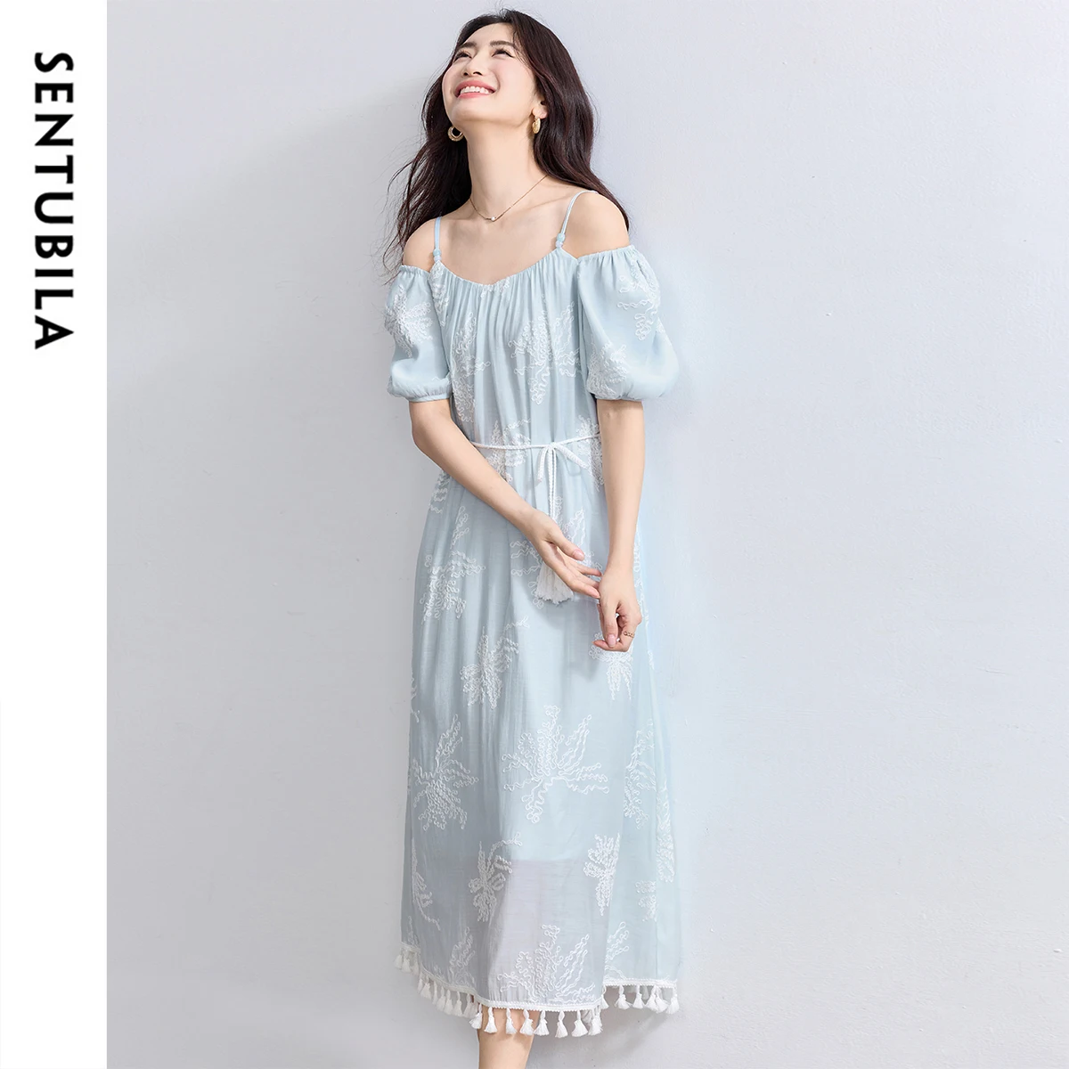 

SENTUBILA Woman Summer Flower Embroider Dress 2025 Square Neck Short Sleeve Ball Gown Dresses Casual Blue Midi Dress W52LI2330