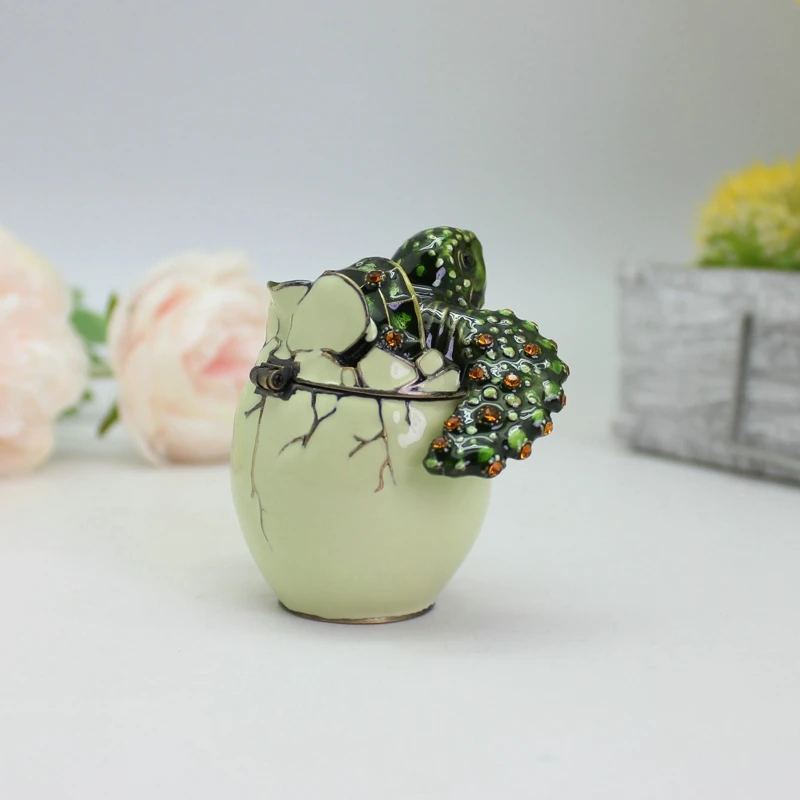 

SHINNYGIFTS Enamel Metal Crafts turtle on the egg decoration box, desktop ornament