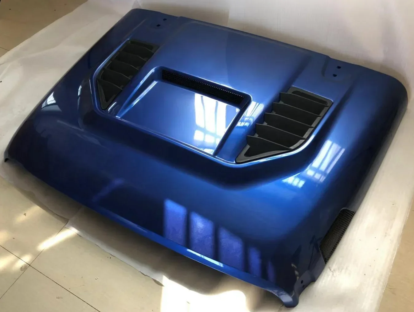 Wholesaler Engine Hood Bonnet Parts for Jeep JL Auto Part Steel Hood Cover for Jeep Wrangler JL