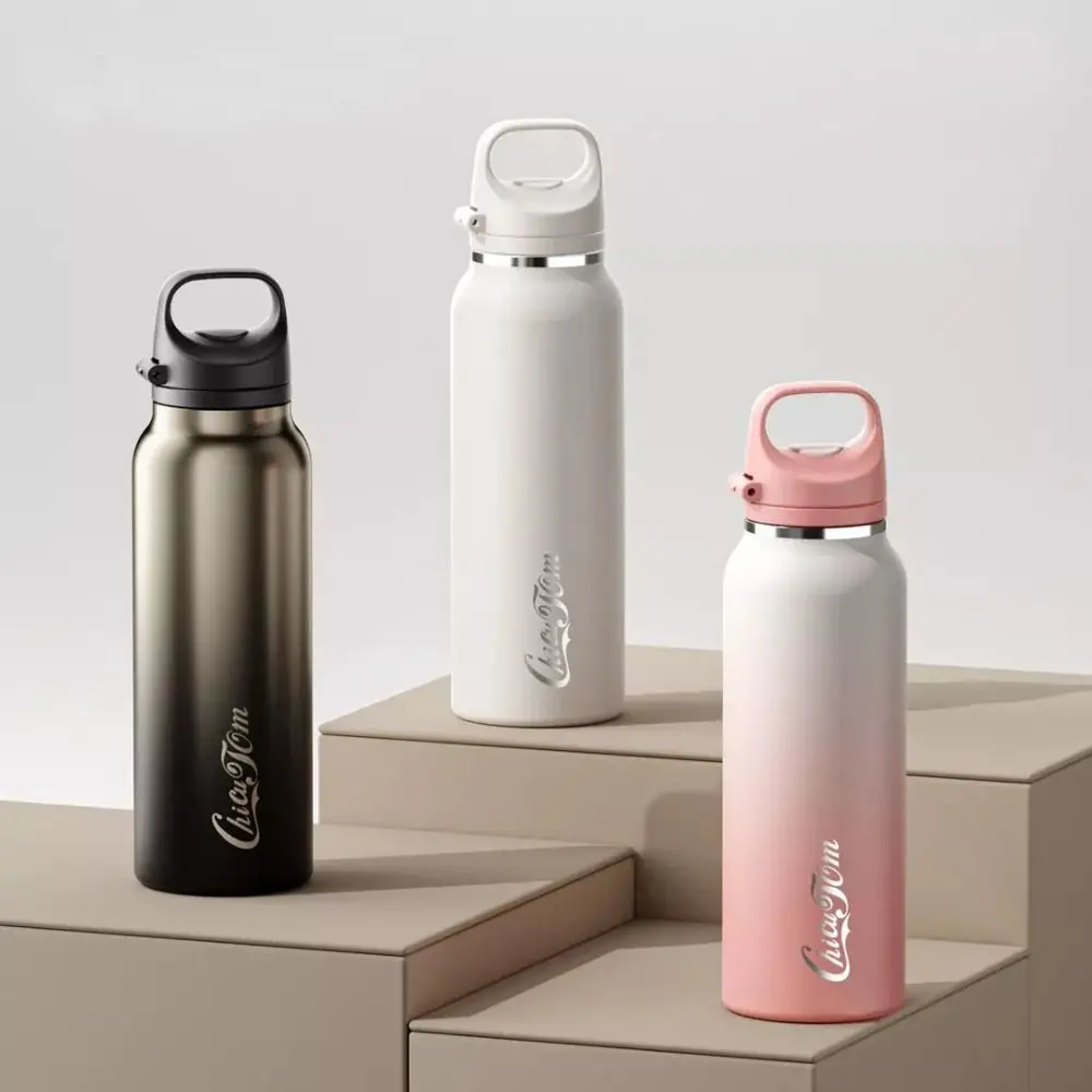 

600ml Insulated Water Bottle One-Handed Lid Large Capacity Sports Bottle Leakproof Design Stainless Steel Travel Bottle Unisex