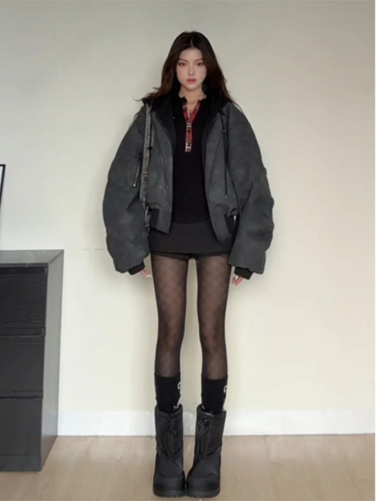 

Retro American Double Layer Hooded Jacket Women's Winter Oversize Couple's Flight Wear Fake Two-Piece Cotton Blend Coat