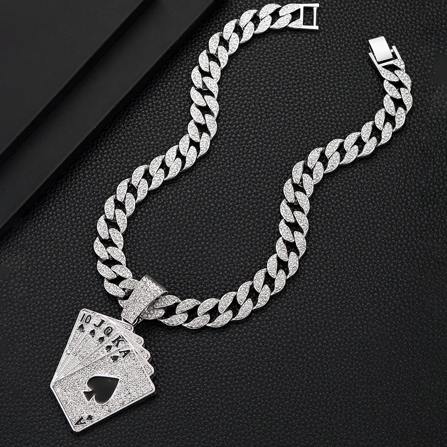 Mode tendance personnalité hip hop style punk carte à jouer chaîne cubaine unique hommes strass pendentif collier