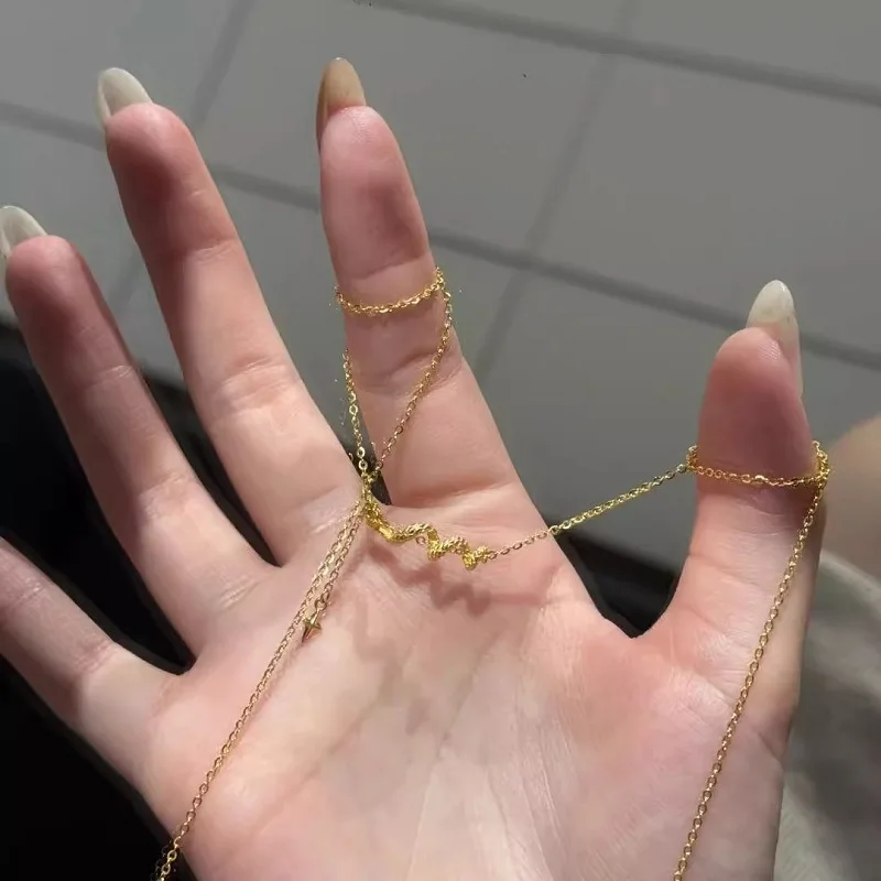 Four awning star winding spirit snake necklace female tassel light luxury senior sense all build snake collarbone chain