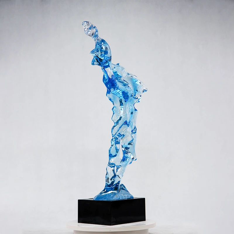 T*& Hot Selling Luxury Light Blue clear Exclusive Resin Statue Art Sculpture