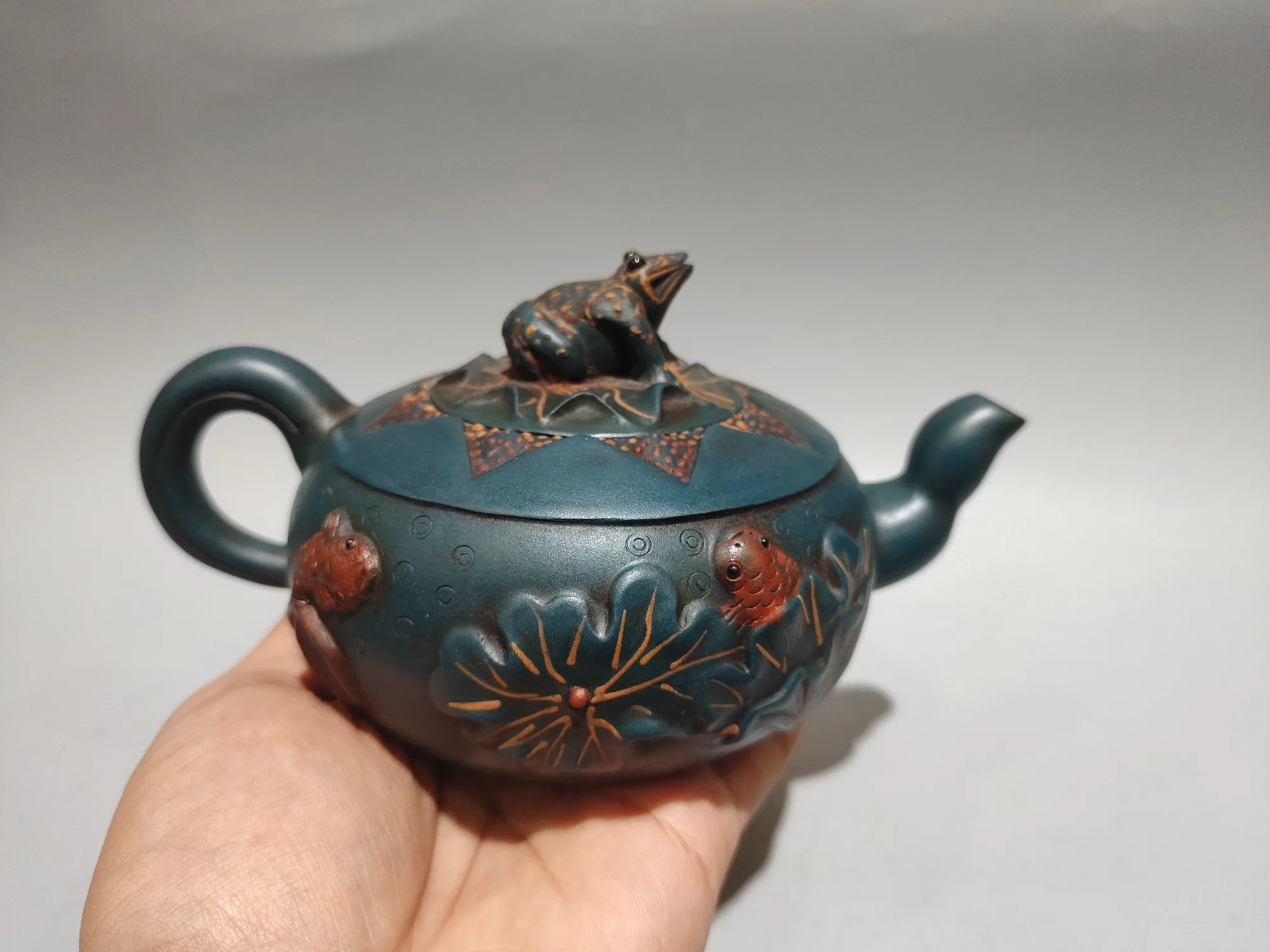 Yixing Purple Clay Teapot Republic of China Green Mud Frog Lotus Leaf Pot Moonlight over the Lotus Pond Kettle Teapot Flagon