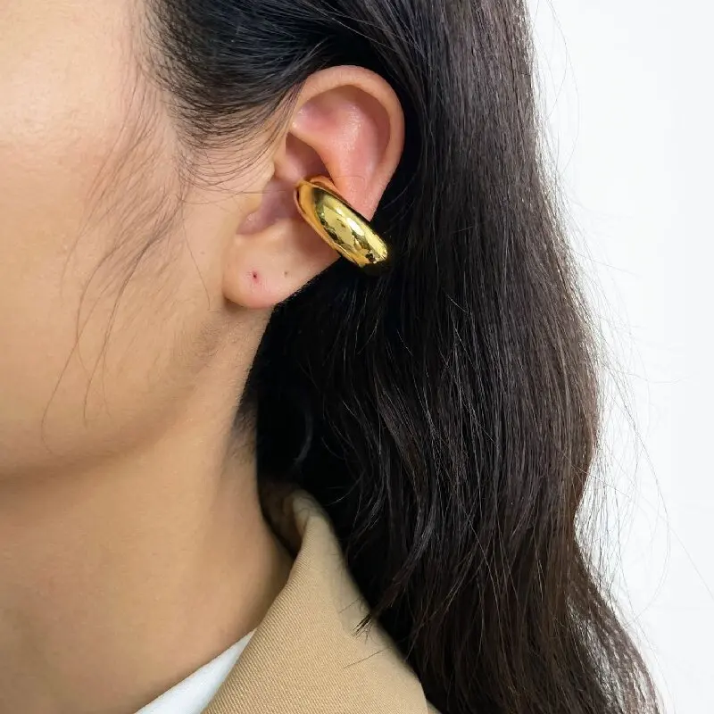 Minimalist European Style Non-Piercing Cartilage Cuff, C-Shape Polished Open Instagram Fashion Ear Cuff for Women
