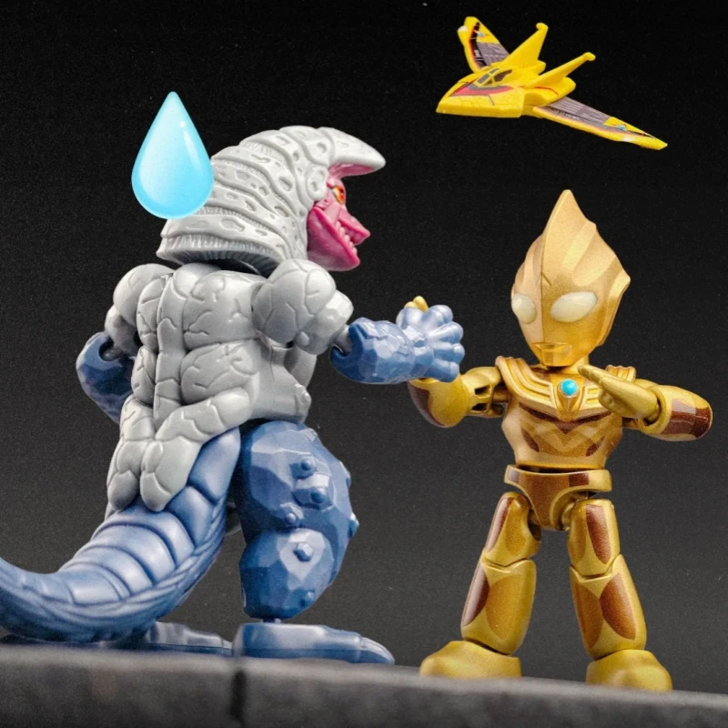 

Коллекционная аниме-фигурка Blokees Ultraman Defender Version Vol.1 Tiga Z Trigger, подвижная модель, игрушка в слепой коробке, подарок на день рождения