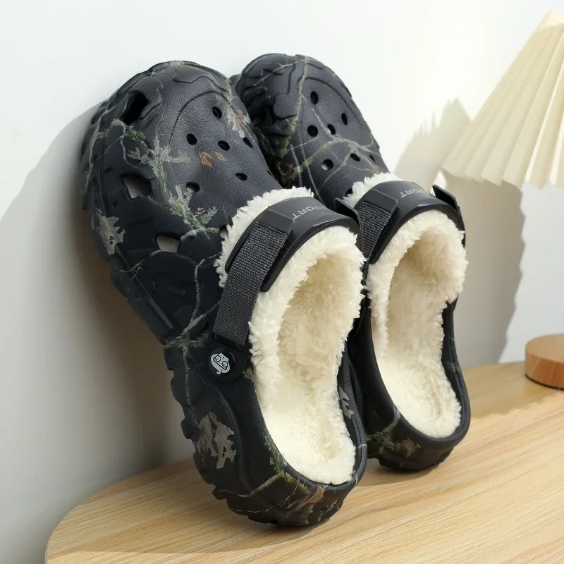 Winter Garden Clogs Men Warm Slippers Plush Fur Sandals Fur Slides Couples Concise Home Cotton Shoes Outdoor Fluffy Slides