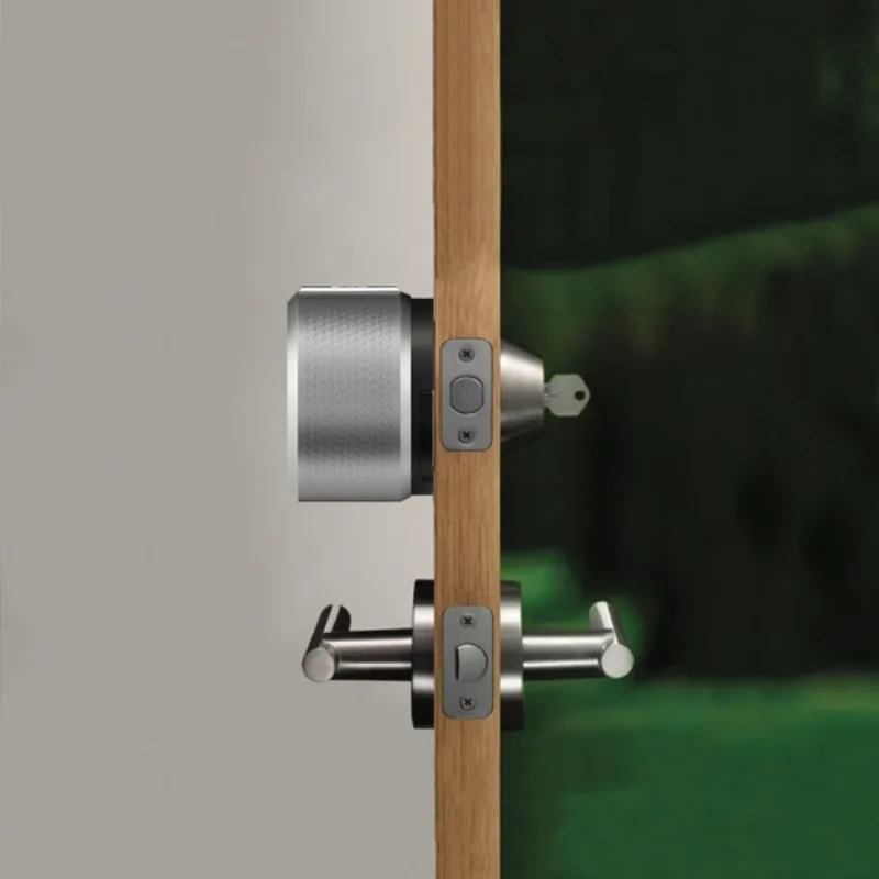 August Home Silver Smart Lock Pro, 3. generacji - ciemnoszary, kompatybilny z zestawem Apple Home i obsługą Z-Wave Plus