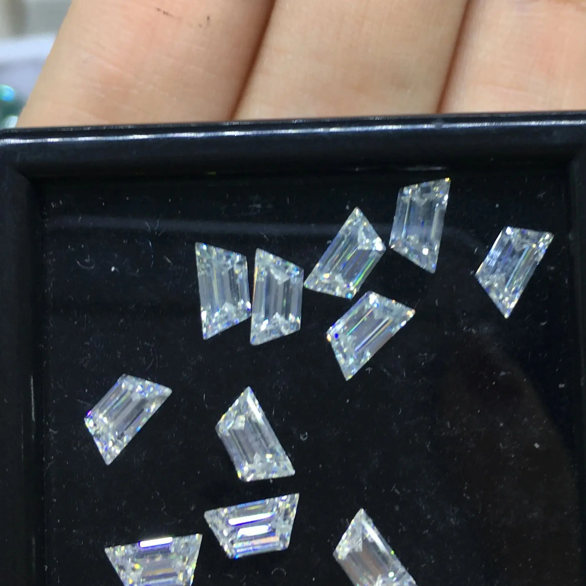 Small Size Stones Trapezoid Cut D Color VVS1 With GRA Certificated Super White Moissanite Pass Diamond Test For Jewelry Design