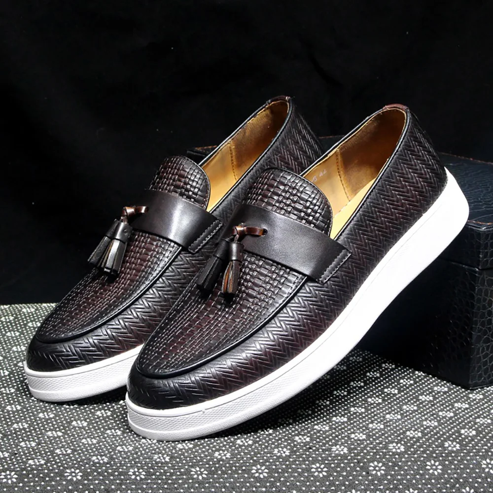 

Classy Men's Flat Sole Tassel Penny Loafers Black Brown Genuine Leather Moccasins Slip-On Casual Sneaker Driving Shoes for Men