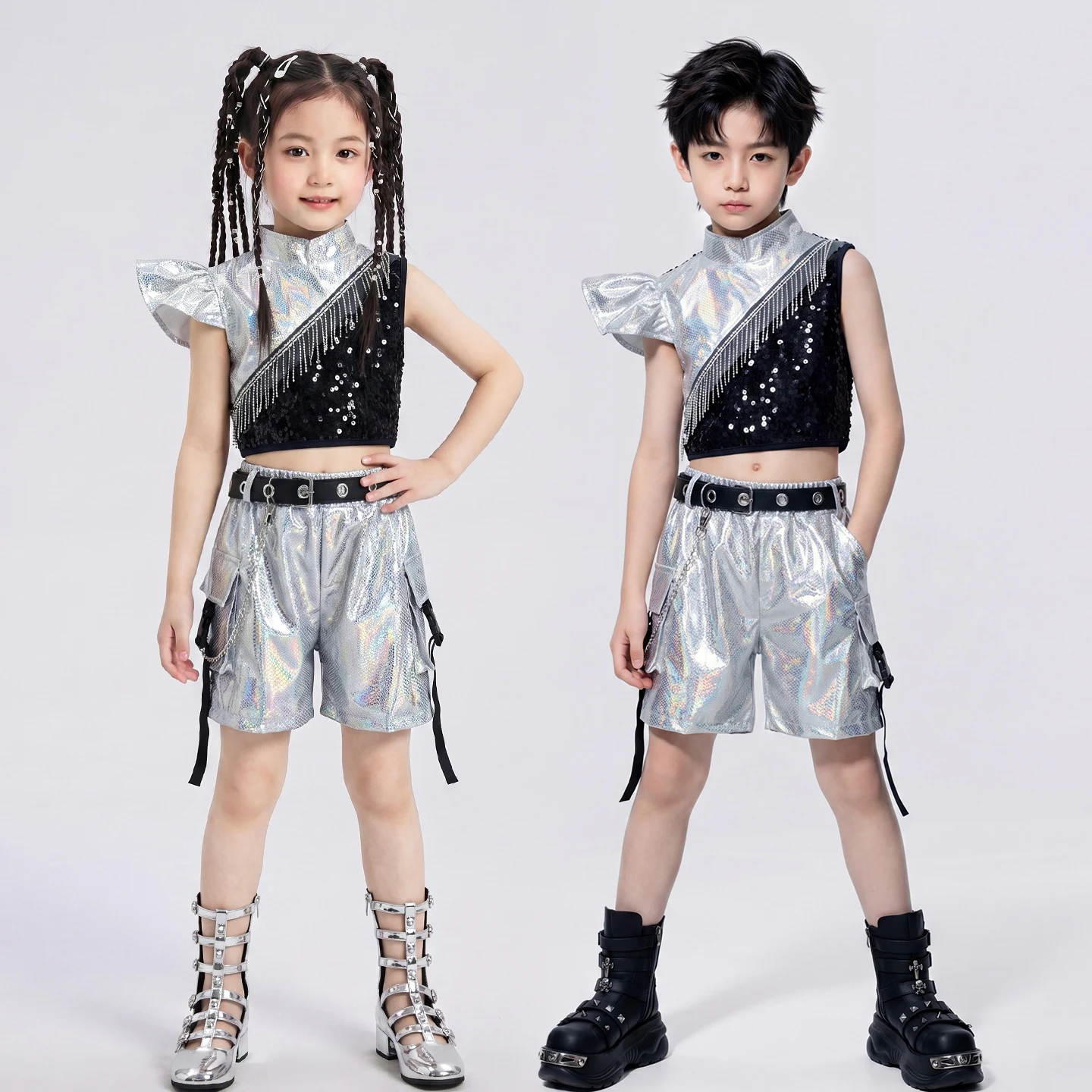 

Unisex Kids Tassel Sequin Dance Outfit 2Pcs Top Shorts for Hip Hop Jazz Boys Girls Stage Performance Dancing Clothes Set
