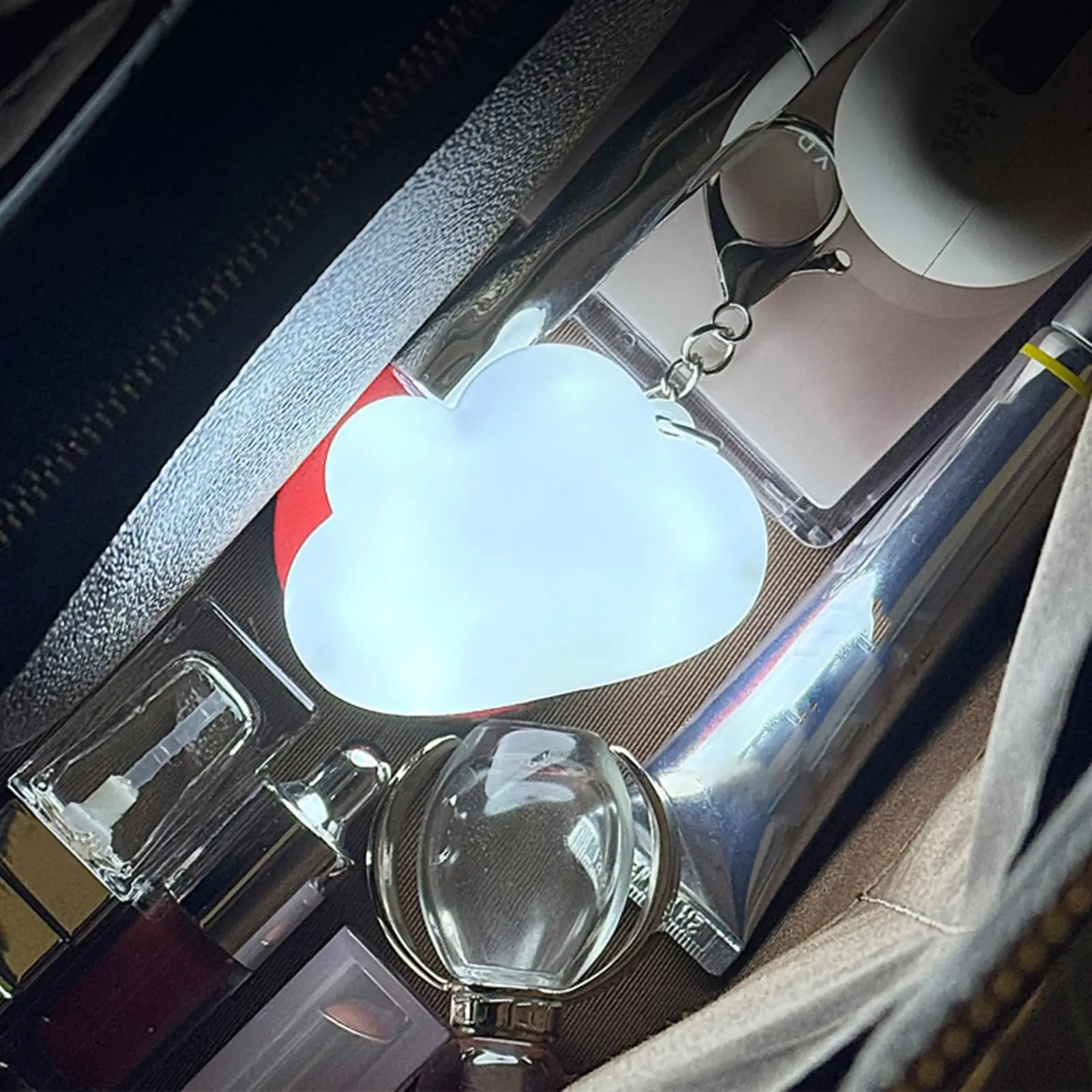 Cute cat paw shaped Bag Light Kitten Claws Cloud LED Light Touch Activated Purse Backpack Wallet Handbags automatic sensor light image 3