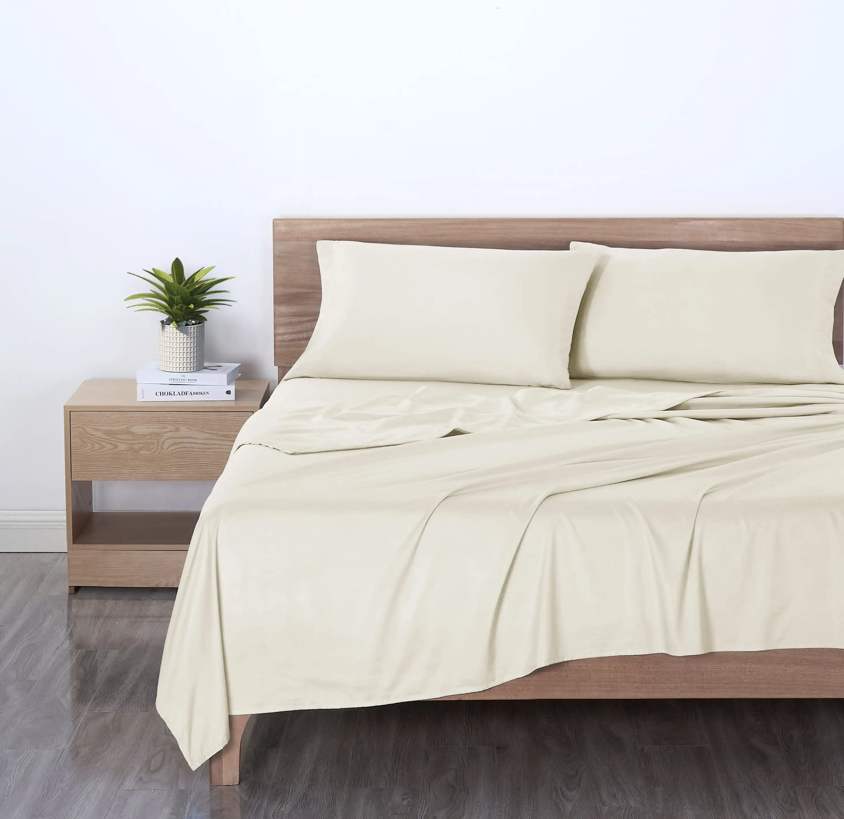 

Basic Value Microfiber Bed Sheet Set, Fresh Ivory, Queen, 4 Piece