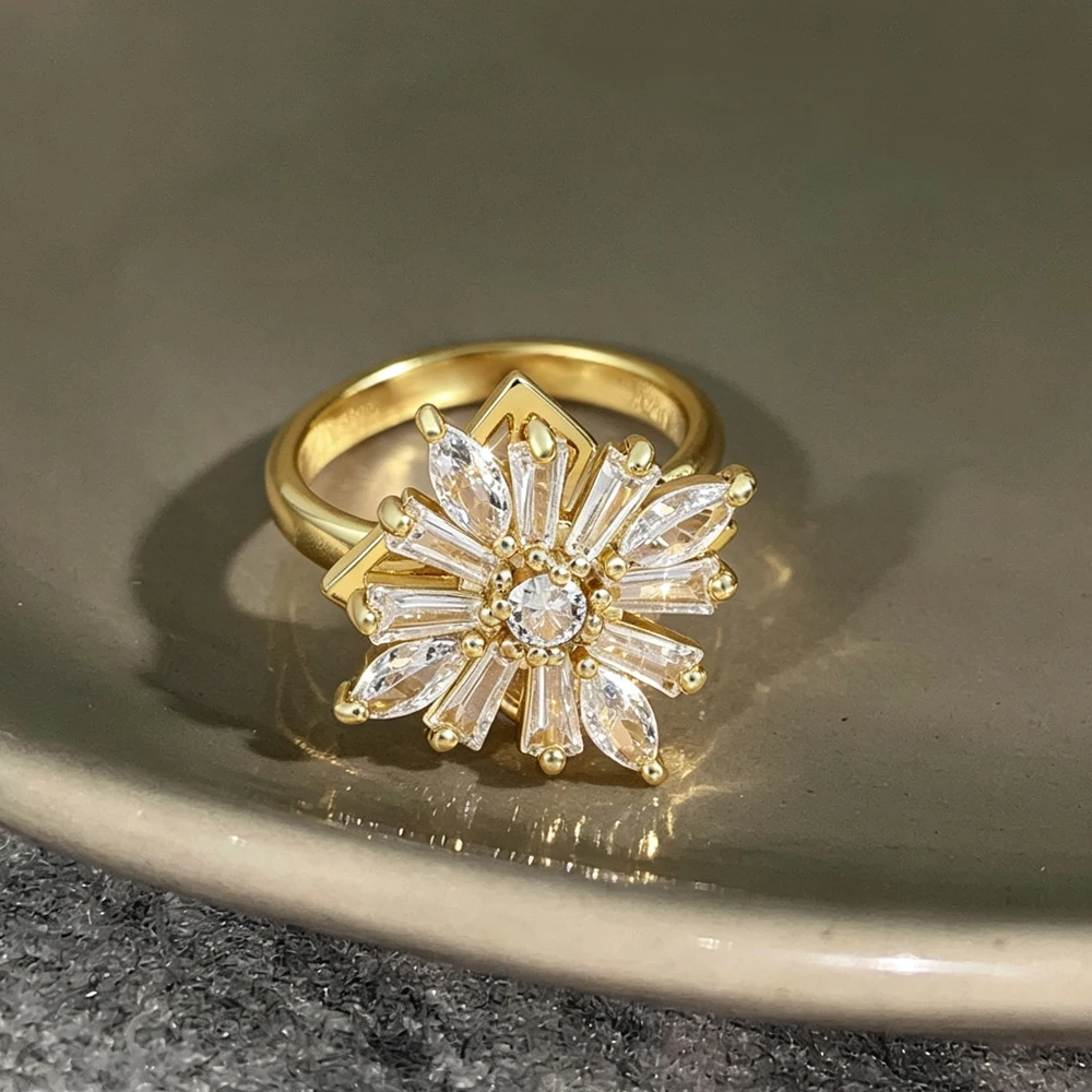 ZAKOL 1pc Shiny Geometric Zirconia Flower Fidget Spinner Rings for Women Fashion Open Rings Rotate Anti Stress Jewelry