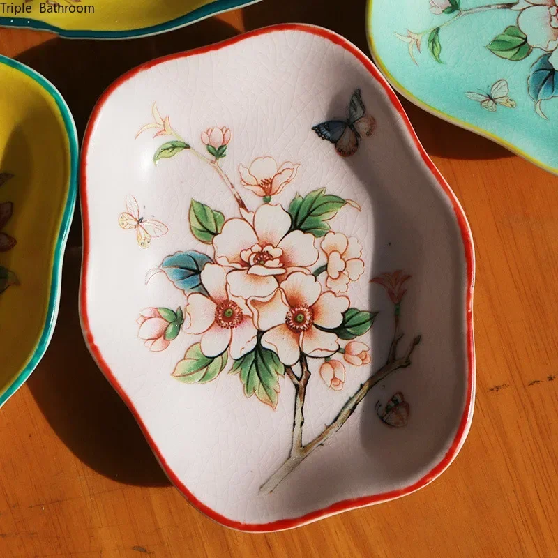 European Style Creativity Flower Pattern Ceramic Small Soap Dish Portable Home Hotel Bathroom Toilet Appliances Accessories