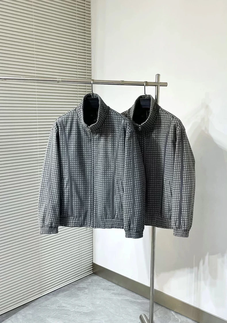 

LP stand-up collar 90 duck down jacket