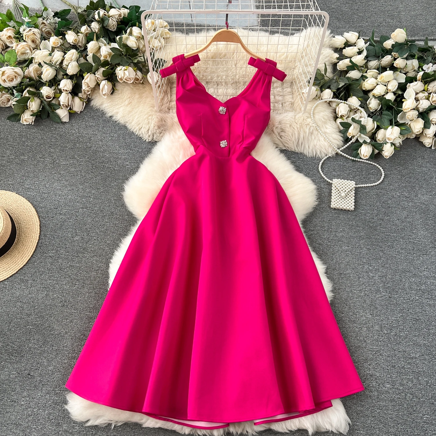 

Clothland Women Vintage Bow Tie Midi Dress V Neck Zipper Sleeveless Backless Female Party Event Mid Calf Dresses Mujer QD468