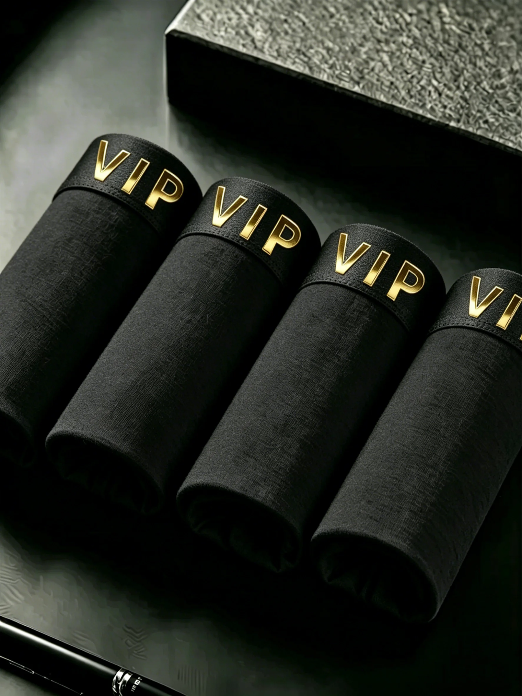 

Мужские трусы-боксеры VIP, 4 шт., с модным принтом, из ледяного шелка, дышащие, свободного кроя, оптом