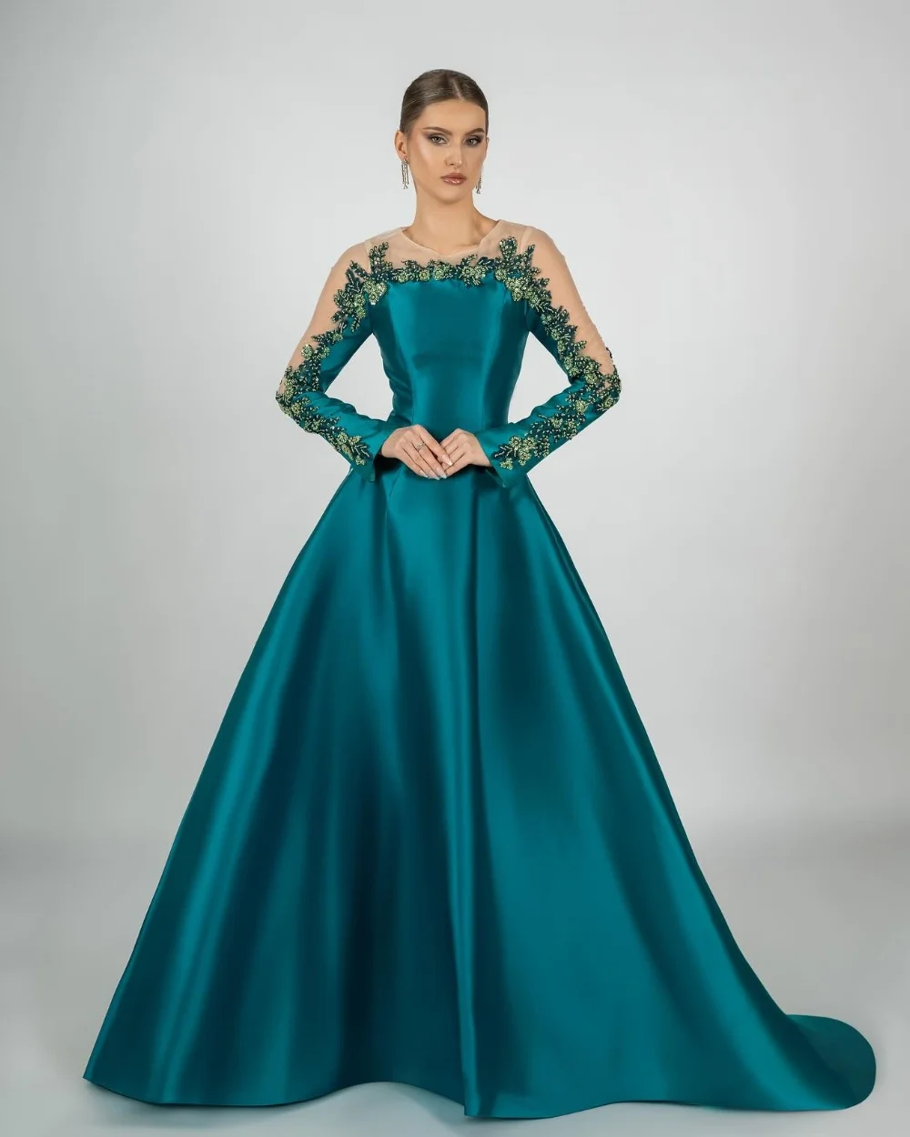 

Customized Classic Charmeuse Beading Sequined Draped Rhinestone A-line O-Neck Long Dresses Bespoke Occasion Dresses Exquisite