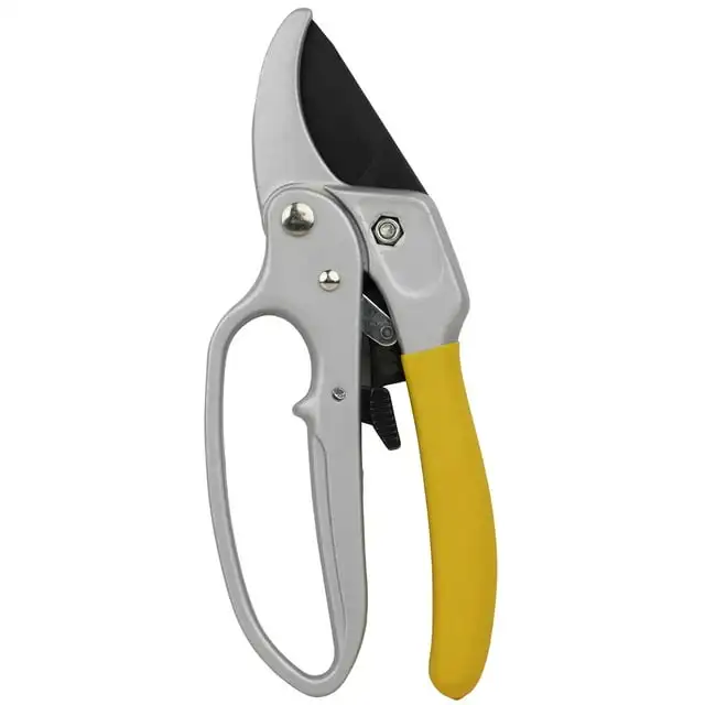 

TR RATCHETING PRUNER