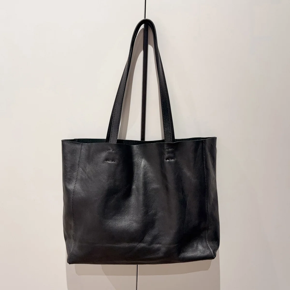

New Faionable Leather Tote Bag Casual Underarm Top Layer Cowhide Large Capaci Women's Bag Simple Match All Seasons