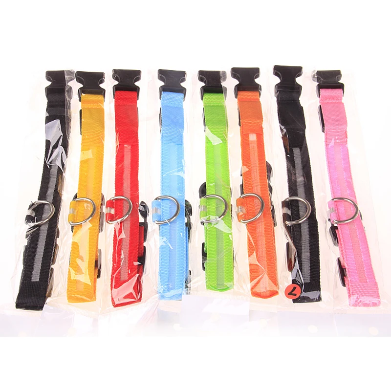Collier réglable avec lumière LED en nylon