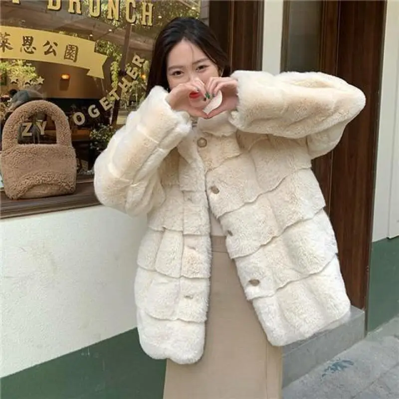 Women's Padded Jacket Outdoor Daily Wear Winter Coat New Design Thickened Warm Elegant Padded Jacket for Women Korean Version
