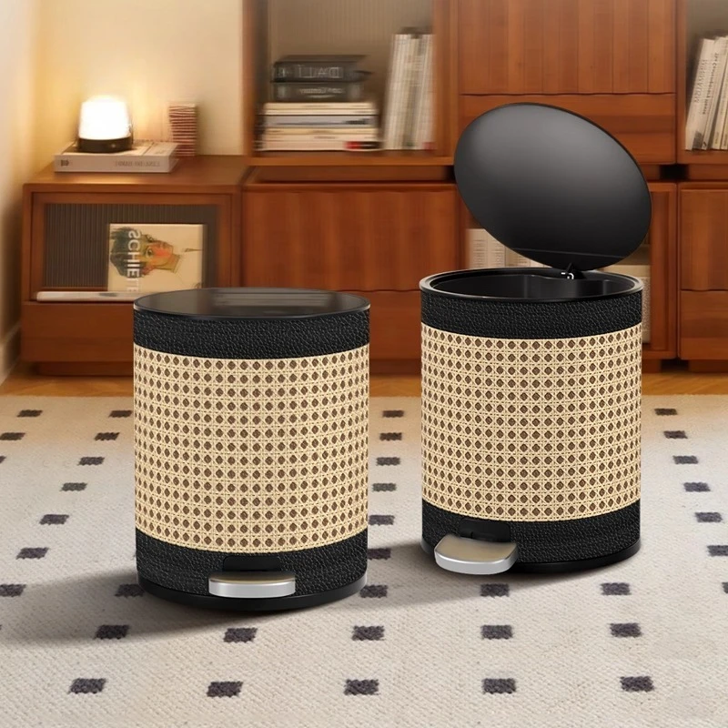 

Retro Leather Trash Can, Indoor Covered Waste Basket, Stainless Steel Paper Bin, Foot-Pedal Double Layer Thickened Design Home