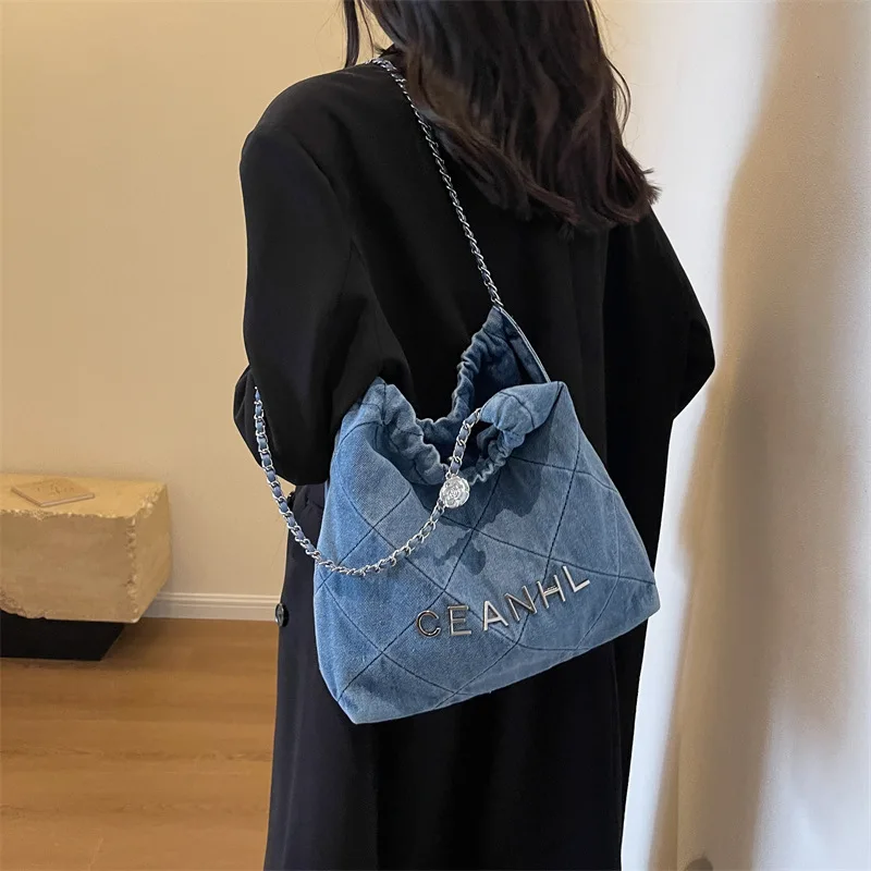 Denim Shoulder Bag Retro Style Sewing Thread Adjustable Shoulder Strap Square Horizontal Large Capacity Portable Commuting