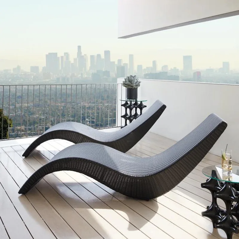 

Luxury Resort Sun Lounger Stylish Outdoor Poolside Ledge Lounger For Garden Patio