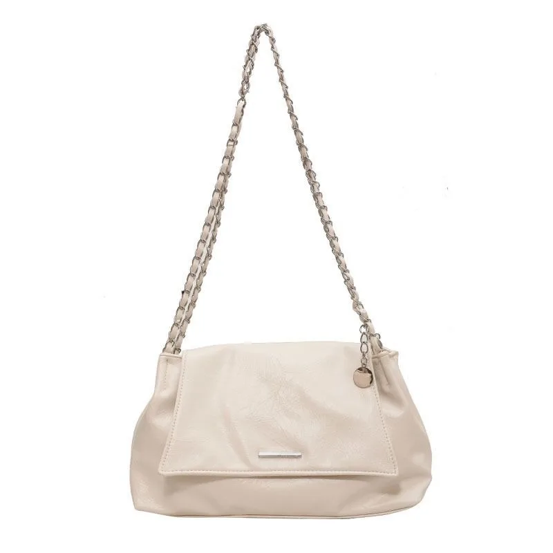 

This Year Popular Underarm Bags, Women's Chain Tote Bags, New Fashionable and Casual Large-capacity Shoulder Messenger Handbags.
