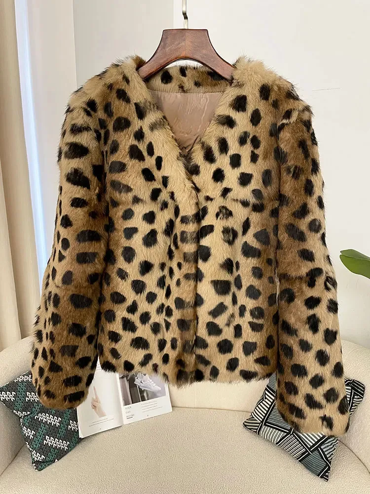 2024 European Fashion Fur Jacket Leopard Print V-Neck Lazy Rabbit Fur Coat Women's Thickened Warm Real Fur Coat Autumn Winter