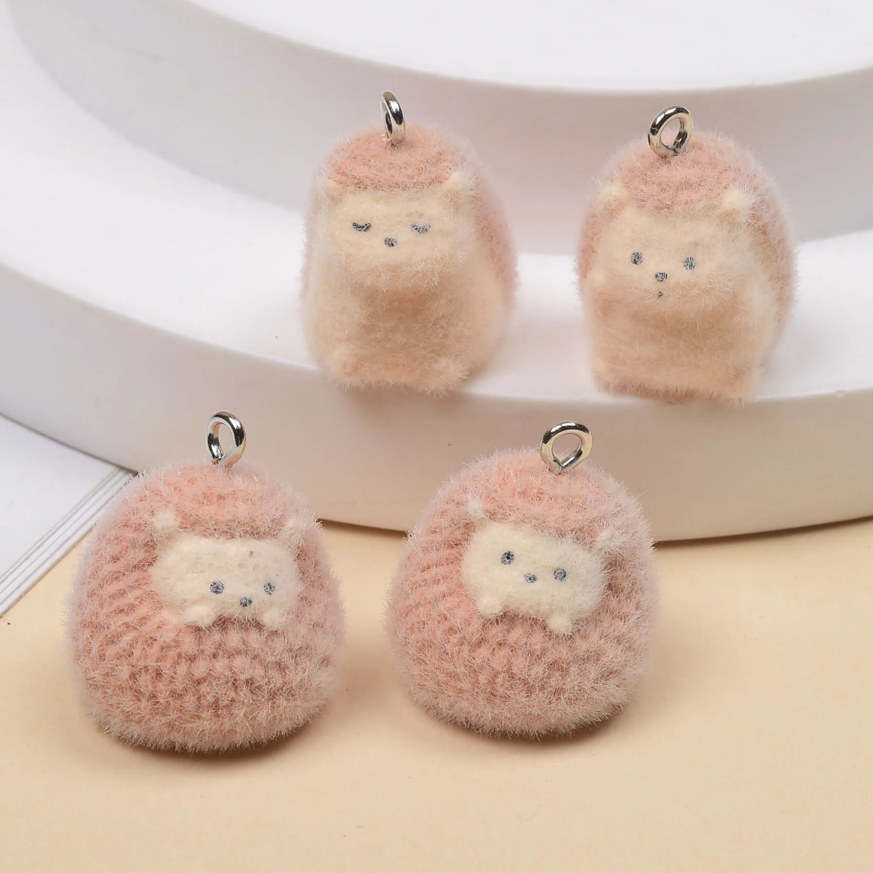 3Pcs Flocked Pendant Cute Hedgehog Pendant Resin DIY Pendant Keychain Mobile Phone Chain Bag Accessories Material Wholesale