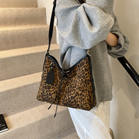 Autumn Winter Trendy Large Capacity Faux Suede Retro Leopard Pattern Tote Simple Shoulder Bag Versatile Travel Crossbody Bag