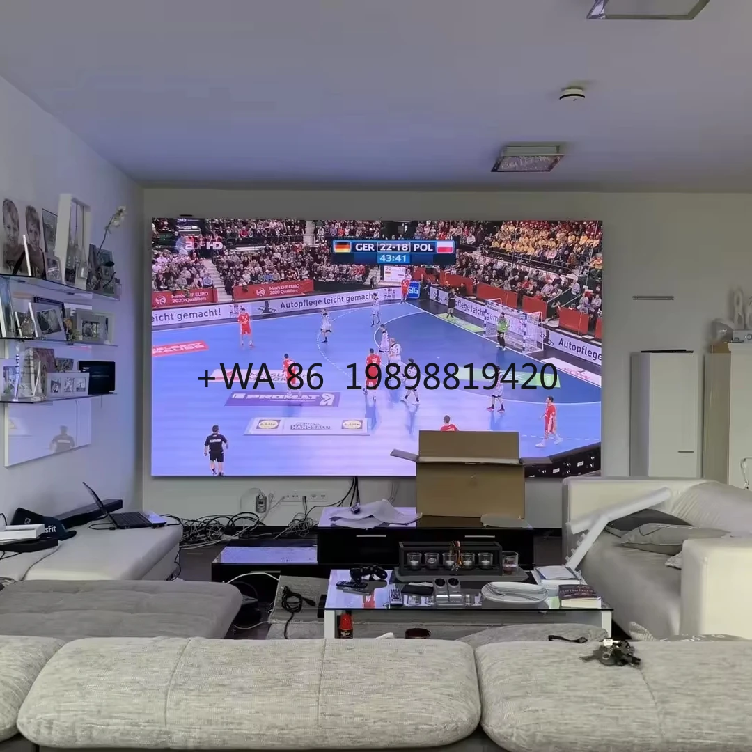 Customizable P2.5 LED Digital Signage and Display for Outdoor or Indoor