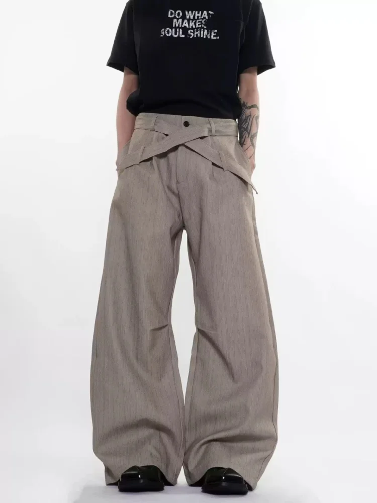 

Брюки в американском ретро-стиле с декоративным поясом, плиссированным полосатым дизайном, модные, свободные, прямые, повседневные, широкие штанины