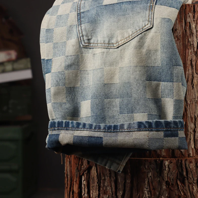 NOVEDAD DE VERANO 2025, pantalones de cinco cuartos de jacquard a cuadros a la moda para hombres, pantalones sueltos y versátiles de pierna recta de longitud media