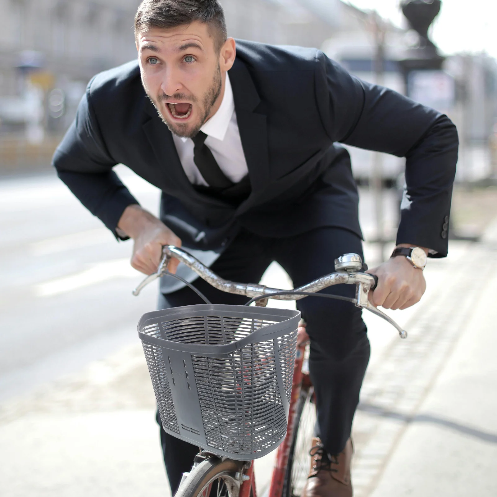 

Bicycle Basket Front Handlebar Detachable Plastic Stylish Practical Design Longlasting Weatherproof Carrying Groceries Personal