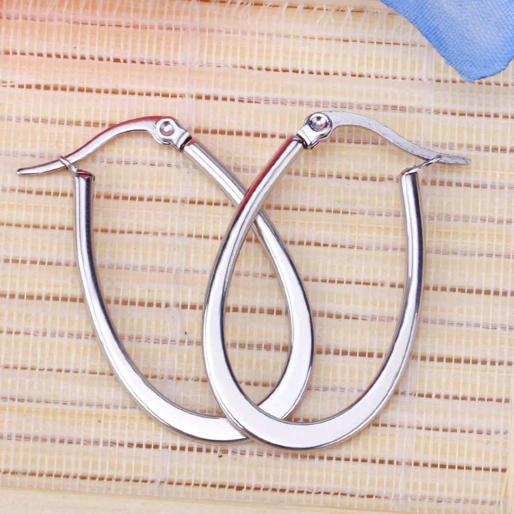 Classic Trendy Oval Round Hoop Earrings For Women Stainless Steel Large Circle Hypoallergen Huggie Earrings Jewelry Accessories