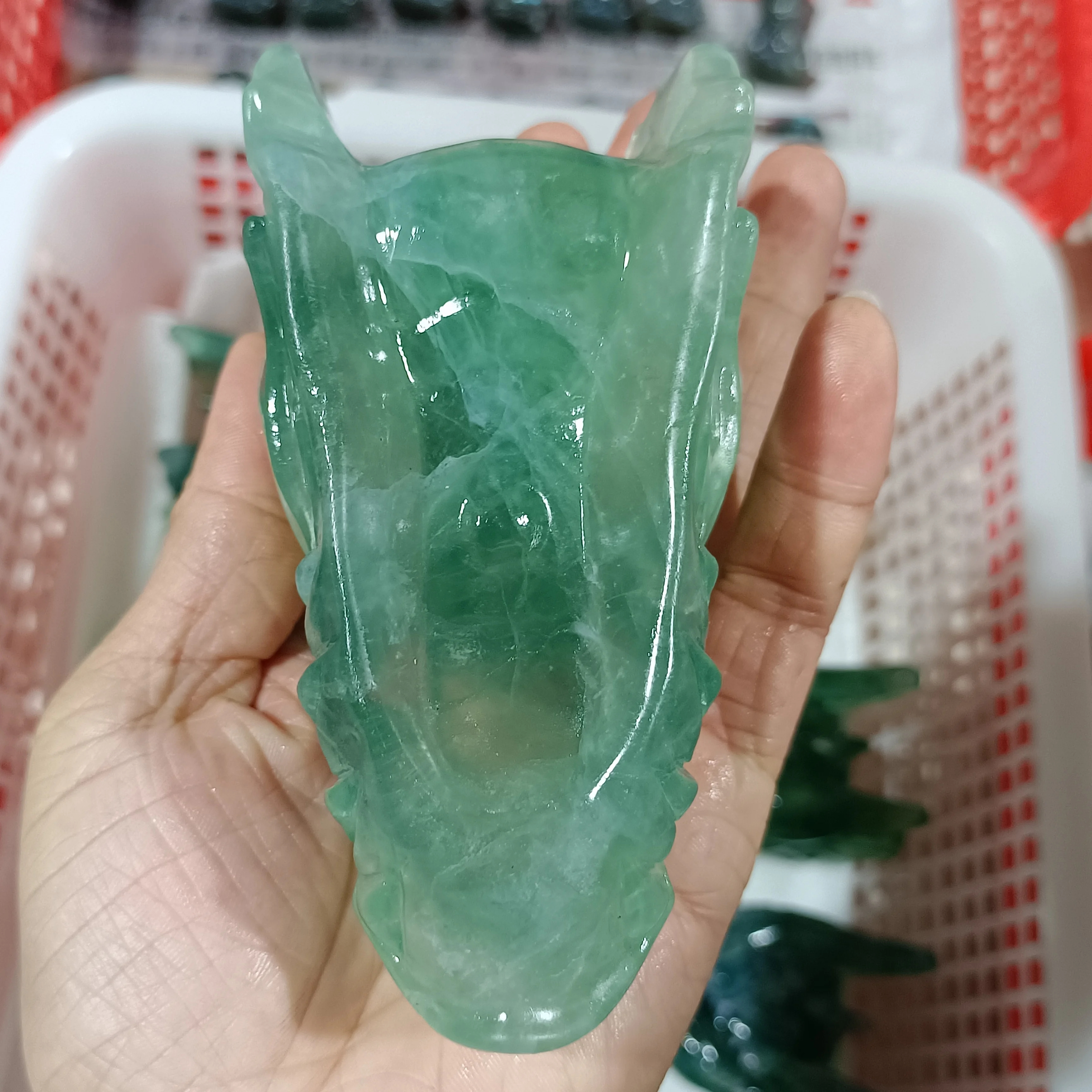 Magical Natural Green Fluorite Carved Dragon Head Bone Quartz Crystal Mineral Repair Specimen Treatment Home Office Decoration