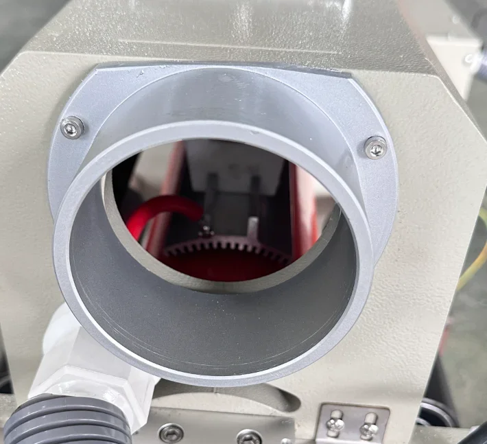 آلة معالجة كورونا السطحية عالية الجودة من Peiqi لفيلم P، البلاستيك، PP، PE، PVC، PET #3