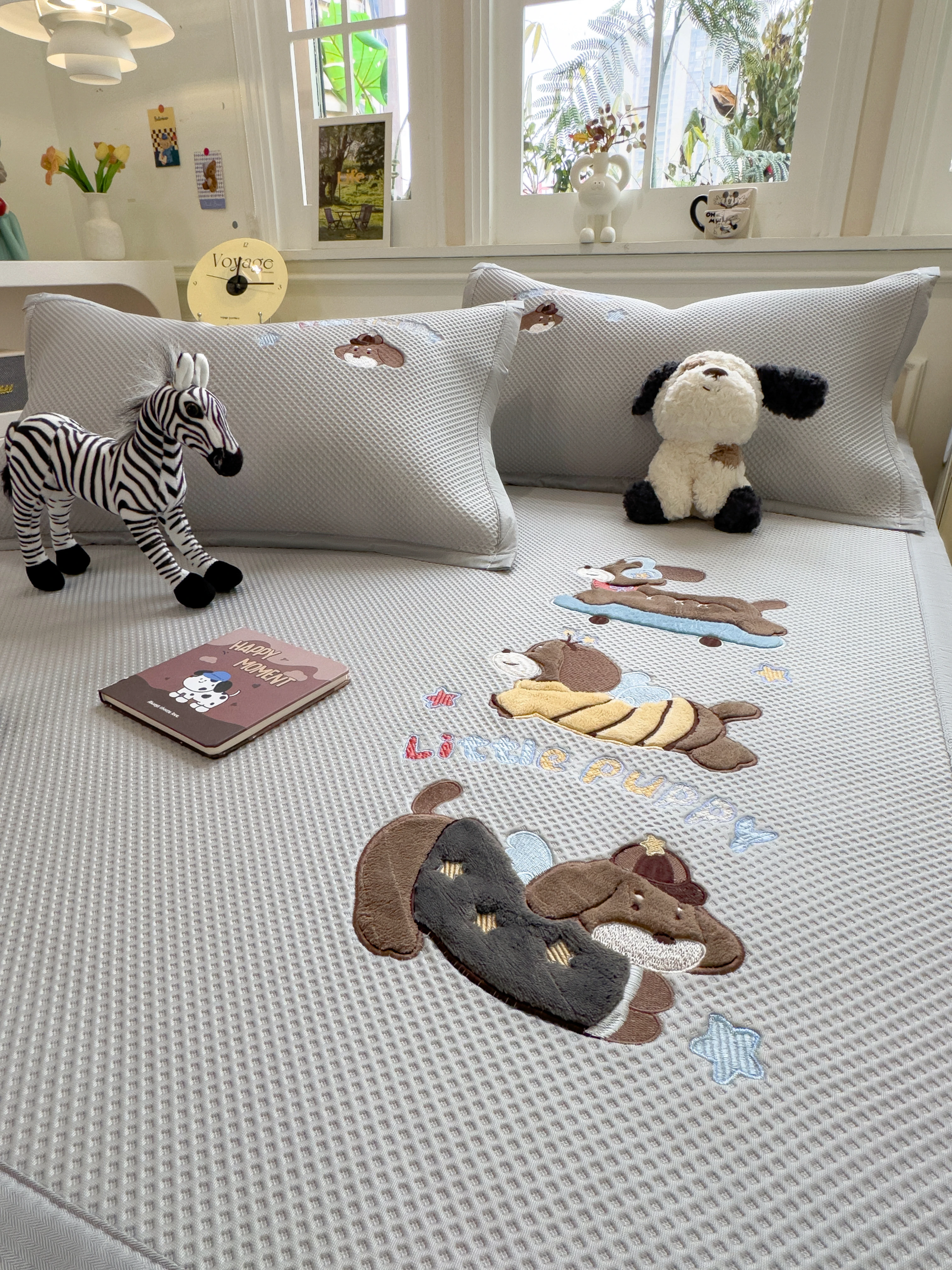 ensemble-de-trois-tapis-rafraichissants-en-soie-glacee-a-motifs-de-dessins-animes-doux-pour-etudiants-et-usage-domestique-tapis-climatisant-accessoires-de-literie-pliables