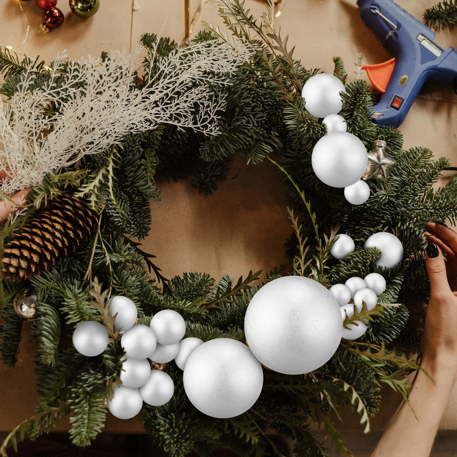 

40pcs Foam Balls 5 Sizes White Round Craft Foam Balls For Wedding Party Decoration Diy Art Projects Decor Ornaments