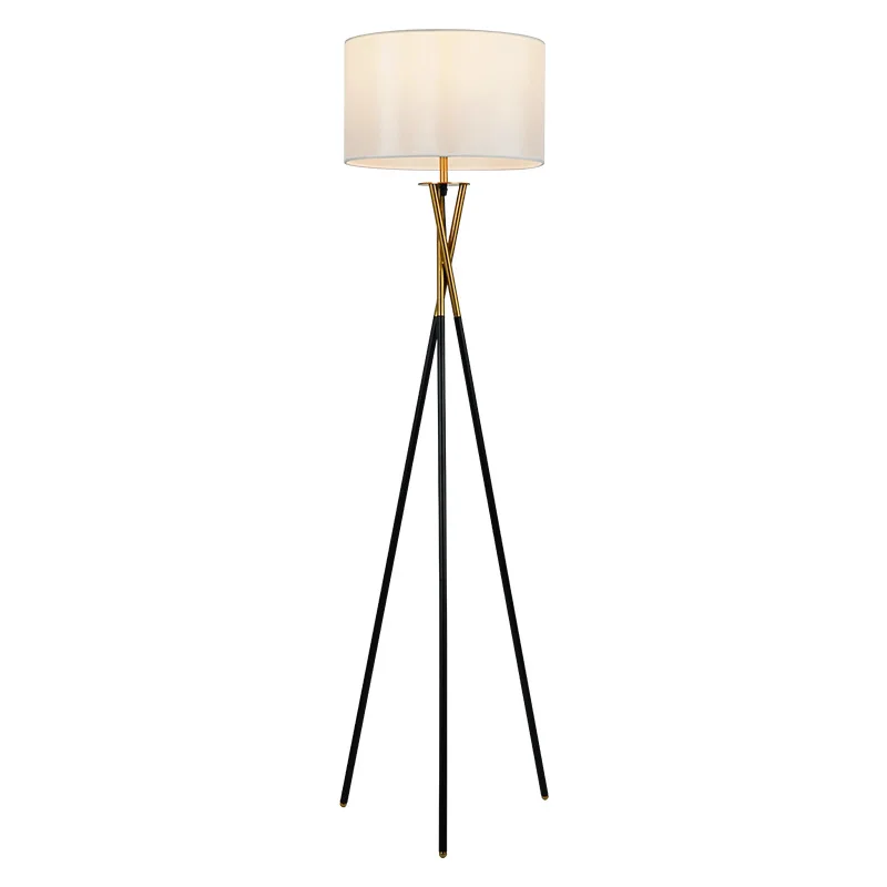 

Medieval floor lamp living room advanced sense American modern simple study bedroom bedside fabric decoration atmosphere lamp