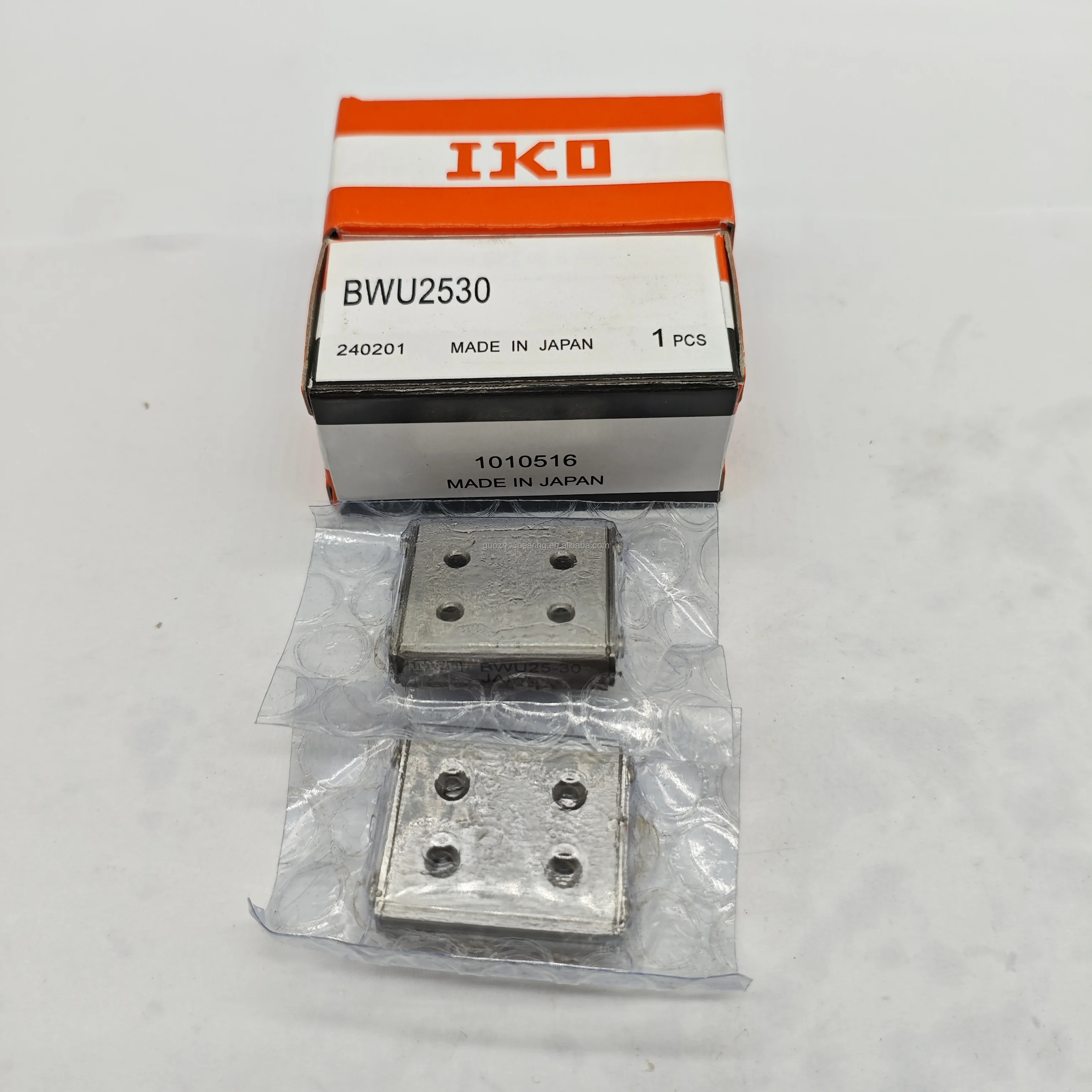 Original IKO Linear Guide Sliding Bearing BWU1730 BWU 1730