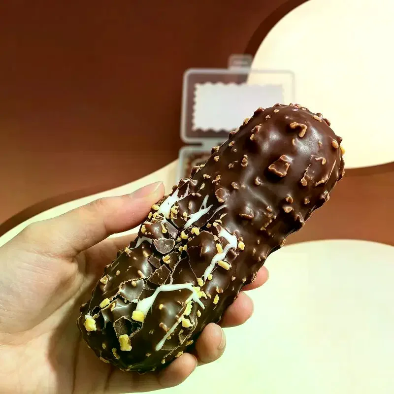1Pcs Chocolate Bar Cracking Squeeze Toy Stress Relief ASMR Toy Crunchy Sound Ball Handmade Craft Crispy Feel Chocolate Toy​​