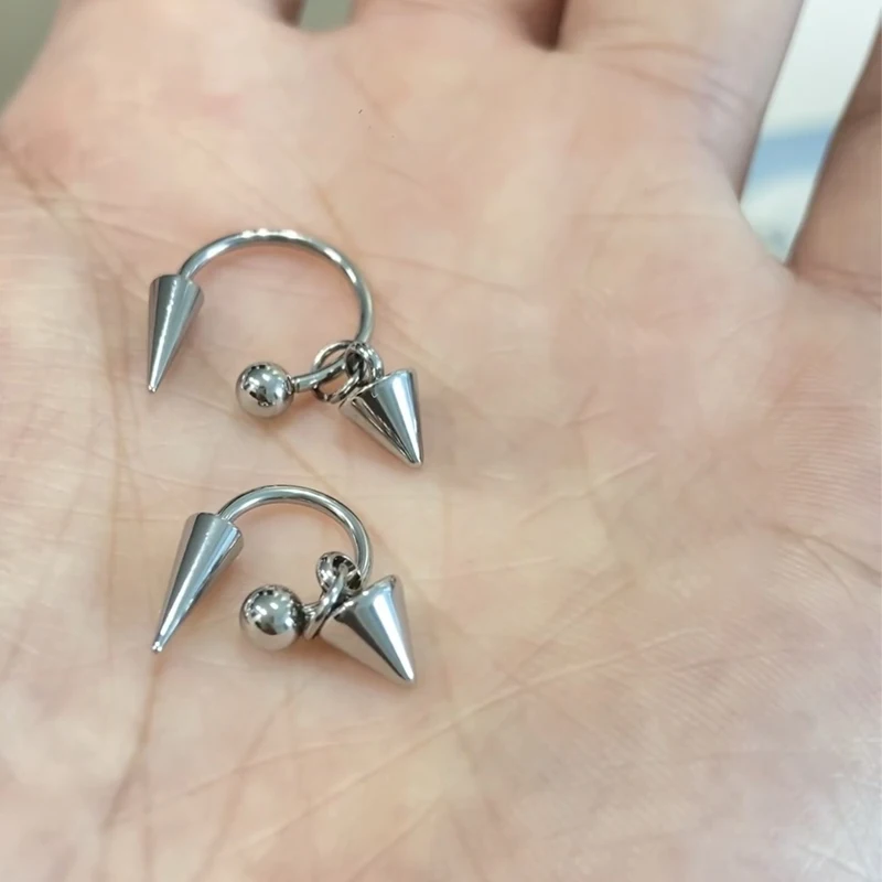 Punk Nieten Ohrringe für Frauen Koreanische Mode Geometrische Ohrringe Charms Goth Grunge Ohrringe Zubehör Hip-hop Mode Schmuck