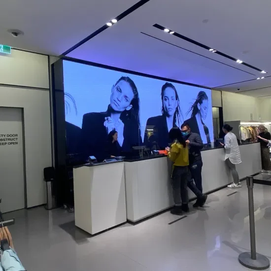 Niestandardowy Wodoodporny, Personalizowany, Elastyczny Ekran LED P4, Pełnokolorowy Wideo Wyświetlacz LED do Wnętrz, Przenośny Ekran LED do Wnętrz, Reklama Wewnętrzna