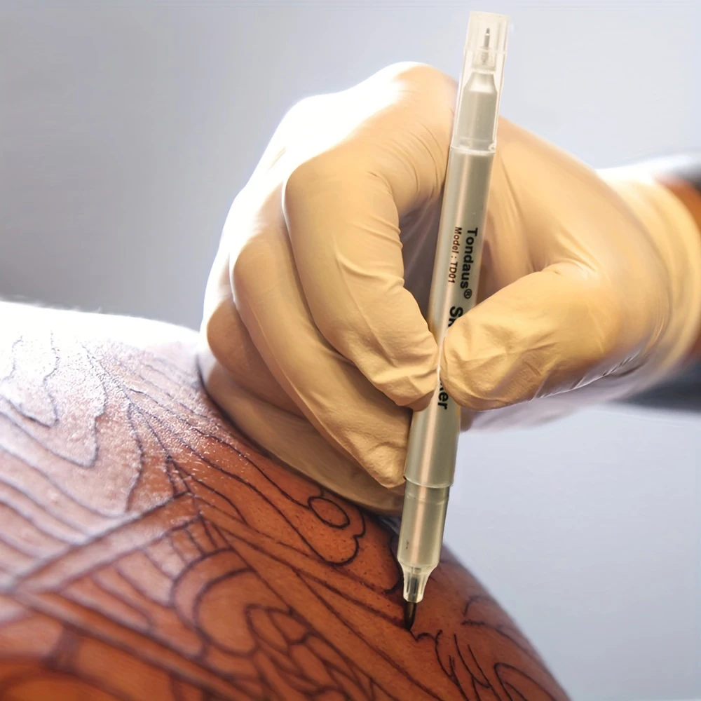 Tattoo-Hautmarkierstift 0,5mm & 1mm Doppelspitze Einzelpunktspitze Lila Chirurgischer Tattoo-Schablonenmarker mit Lineal Tattoo-Zubehör